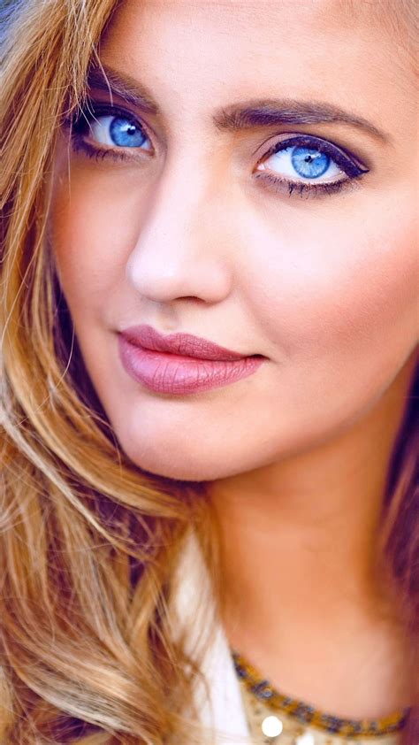 female faces images|500,000+ Free Beautiful Woman Face & Face Images.